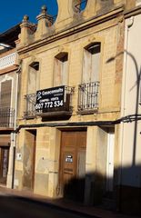 Maison à Albocàsser. Gran casa para reformar en el centro del pueblo