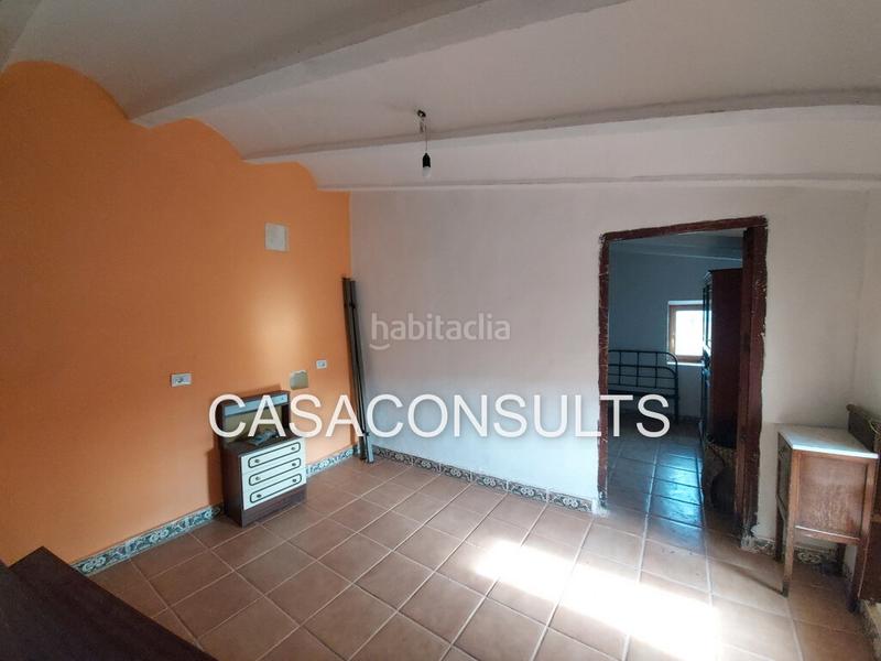 Foto 132229c3-898f-42a3-aafe-b92d0ba9fd09. Masía 2 masias solitarias y semireformadas en Useres (les)