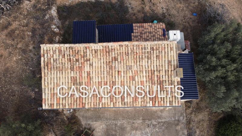 Foto 9b9bbb29-4709-4258-b866-4203532f1cc1. Masía 2 masias solitarias y semireformadas en Useres (les)