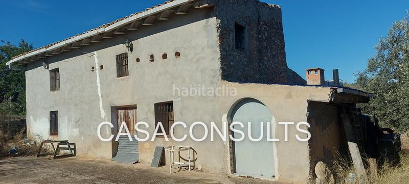 Foto 9cdca056-6074-4f8c-b98a-d88b6f5ba87d. Masía 2 masias solitarias y semireformadas en Useres (les)