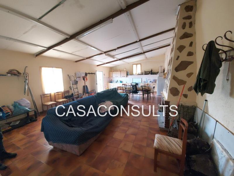 Foto bcc9b8bc-c1d5-4828-ae1b-8e190a88f916. Masía 2 masias solitarias y semireformadas en Useres (les)