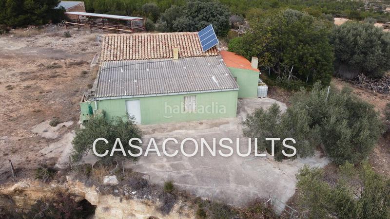 Foto bf3f4126-af2c-41d2-b010-70409e292bb8. Masía 2 masias solitarias y semireformadas en Useres (les)