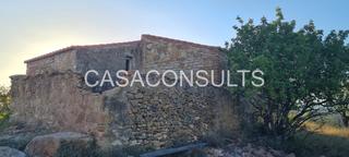 Masia a Useres (les). Increible masia solitaria con vistas impresionantes