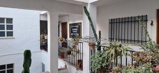Appartement à Avenida de castellón 15a. Piso semisótano con terraza