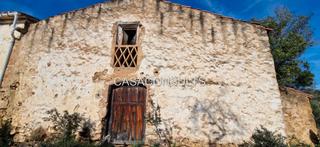 Masia  N/a. Masía a reformar con terrenos