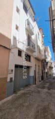 Mas  Calle victorino fabra. Casa centro del pueblo