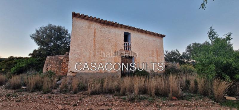 Foto bd7a3f54-ae79-4bc3-b56a-30504eb68c43. Masía en n/a gran masia para reformar en Useres (les)