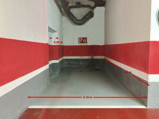 Lloguer Aparcament cotxe en Santa coloma 19. Pk coche mediano