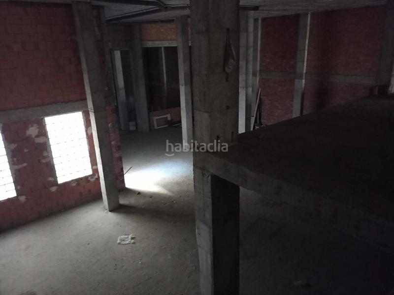 Foto b6b9fe99-2cfb-47fd-9670-b5e61c9cb7f1. Local comercial 961 m2 de local comercial en av. conde lumiares en Alicante