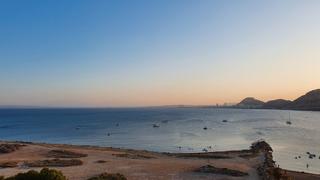 Appartement  Avinguda de la costa blanca. Vive en primera línea de playa, vistas panorámicas