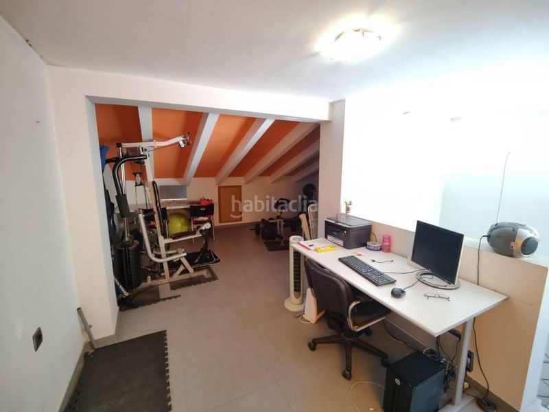 Foto 998f0983-35a4-41a3-8ada-06f29174c392. Xalet a calle ruiz pons 30 a Buñol