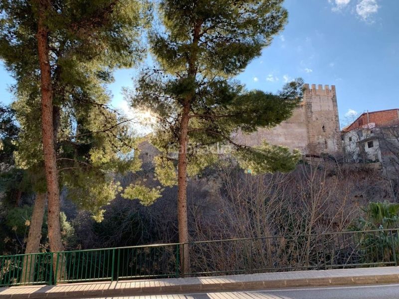 Foto 9ad17ae1-478f-459f-9b13-d3b650166530. Xalet a calle ruiz pons 30 a Buñol