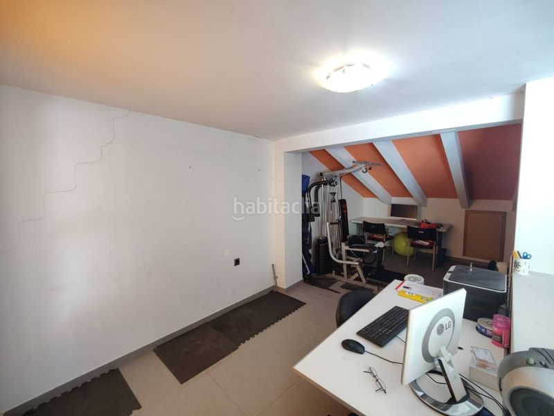 Foto c50ba0aa-22a4-47bf-bcc9-289c86008922. Xalet a calle ruiz pons 30 a Buñol