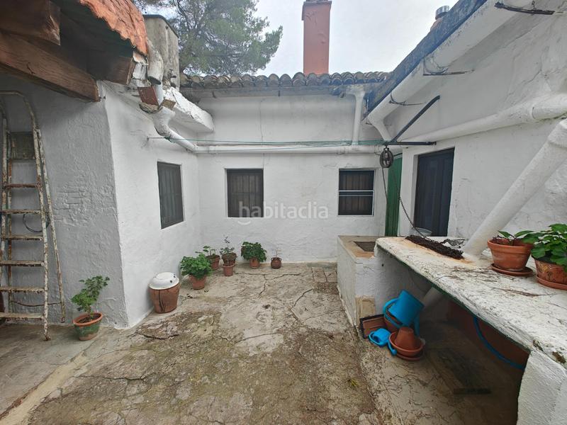 Foto b93bab63-2b04-4e4d-9b36-bcb5a4c3ae29. Chalet dans numero 19 225 dans Buñol