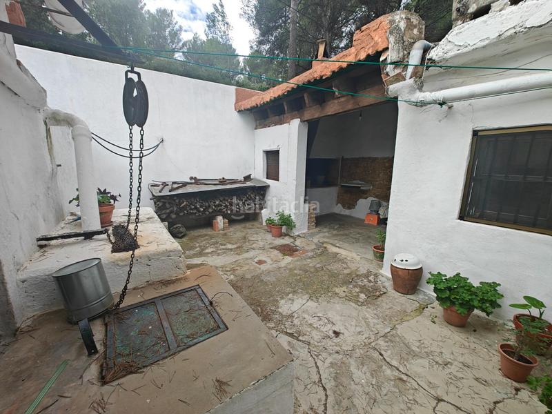 Foto dcad6b3c-3134-4f9c-88a8-b14d2db463b9. Chalet dans numero 19 225 dans Buñol