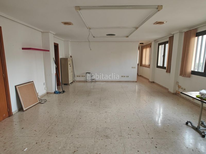 Foto 6d5474d3-2016-436d-9003-083e4b92b4af. Lloguer local comercial a Buñol