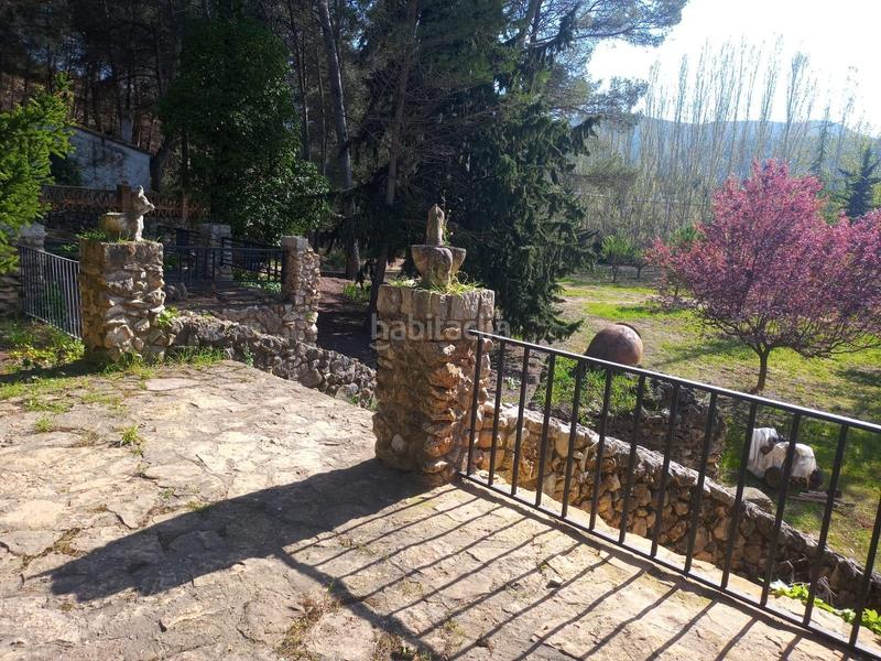 Foto 04c64ea2-a226-4e7a-8b28-11a84dbf5757. Chalet dans Buñol