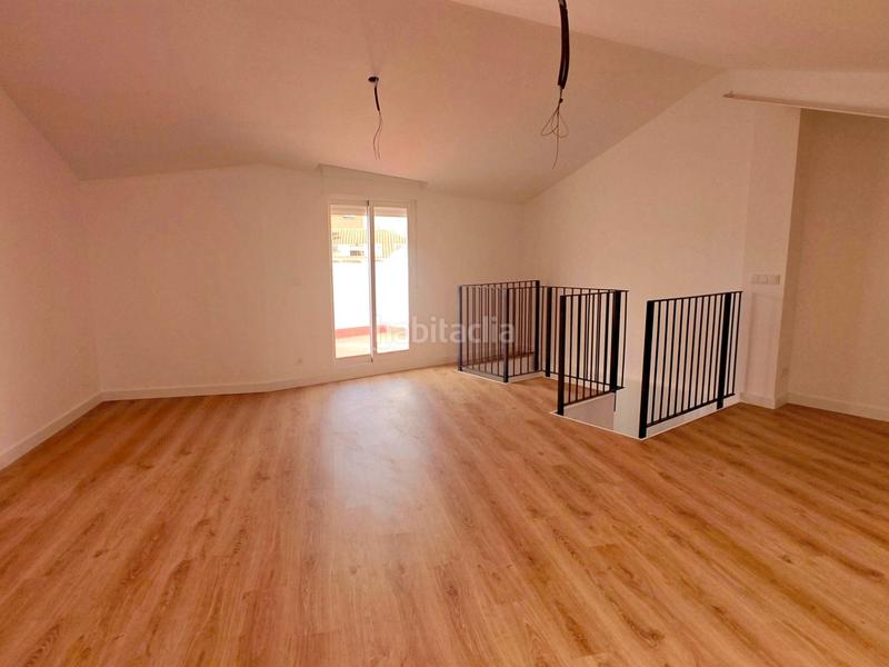 Foto 27b09c5d-9c1d-455b-946e-c4151b0cfa66. Casa adosada adosado en Buñol