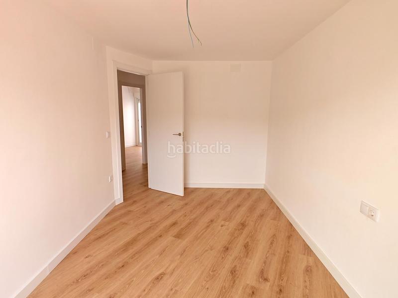 Foto 52199128-b55d-487e-a21c-1470dbda8809. Casa adosada adosado en Buñol