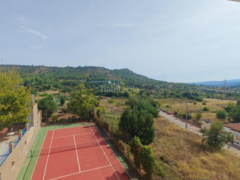 Foto 5310d075-5f49-420c-b5a0-9025d0cd8f73. Casa adosada adosado en Buñol