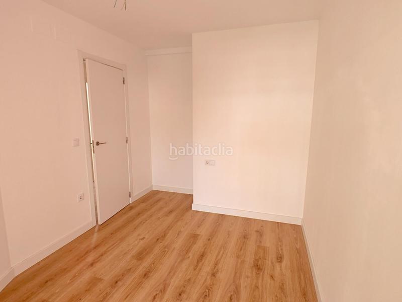 Foto a0edd9a7-2a6c-4d85-b26a-025678e88c6e. Casa adosada adosado en Buñol