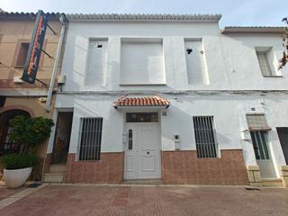Maison  Blasco ibañez 55. Casa en buñol