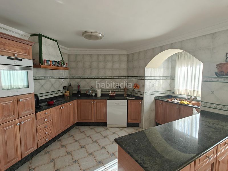 Foto ace7e20f-4a3e-4ffb-890a-7cb7f7670eec. Casa  en Buñol