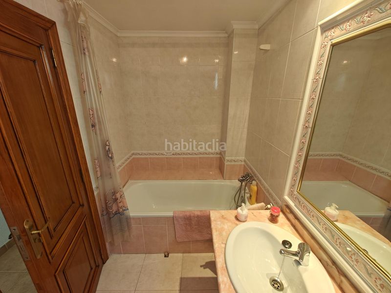 Foto fbcace0e-bac4-4abd-a202-64f73c7df7b6. Casa amb calefacció aparcament a Buñol