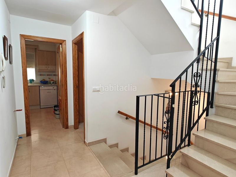 Foto 32440dd9-2b2a-43b4-af38-0adc5d02b0d4. Casa adossada a calle deportes 11 a Macastre