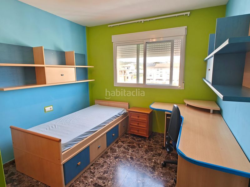 Foto 1a12a44a-be04-4d44-8113-3a6258331e3d. Casa adossada a maciz el 33 a Yátova