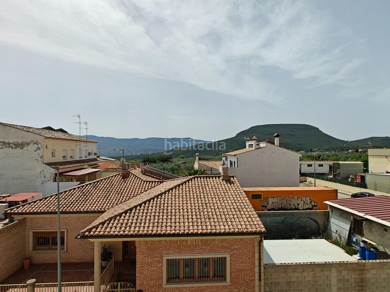 Foto 6734f865-2954-4dd4-bfe0-5e3276a56f1d. Casa adossada a maciz el 33 a Yátova