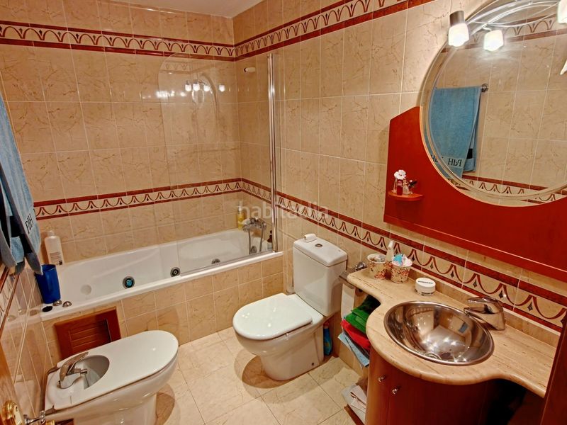 Foto 86d4ccb5-ce40-4de0-8b54-3b50d31531ca. Casa adossada a cruz roja 7 a Buñol