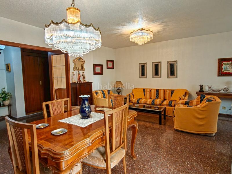 Foto 5b1fd3b4-94b1-4928-a8c6-67649203c678. Pis amb calefacció aparcament a Barrio de Patraix Valencia