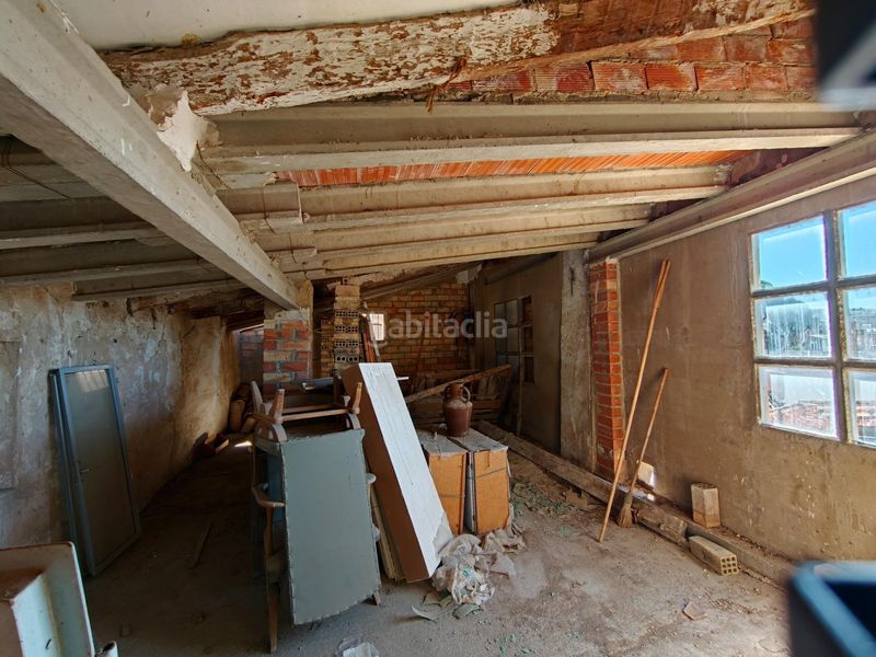 Foto 039c05d9-fb9d-4e19-ab8b-fc2cf8d4d92f. Casa a calle calderon de la barca 1 a Buñol