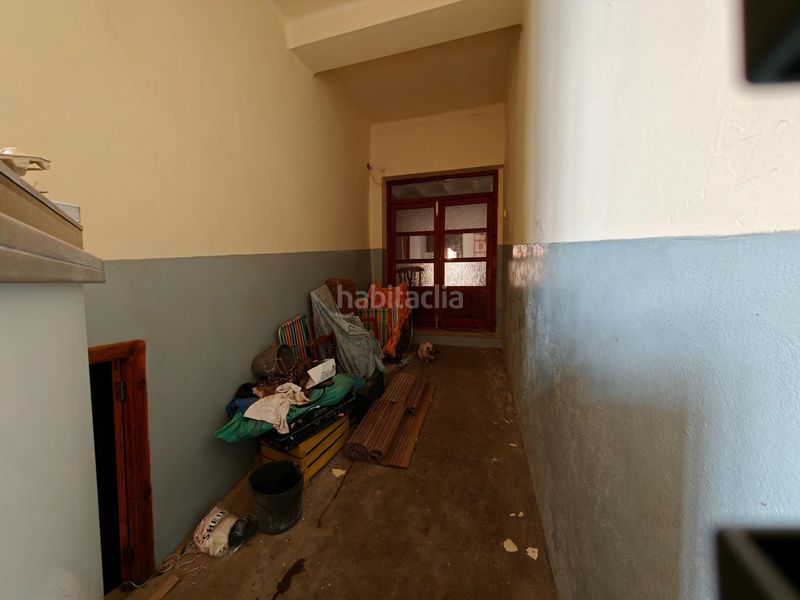 Foto ddc4e362-5c8c-47f2-ac6c-b510a3fb3f0a. Casa a calle calderon de la barca 1 a Buñol