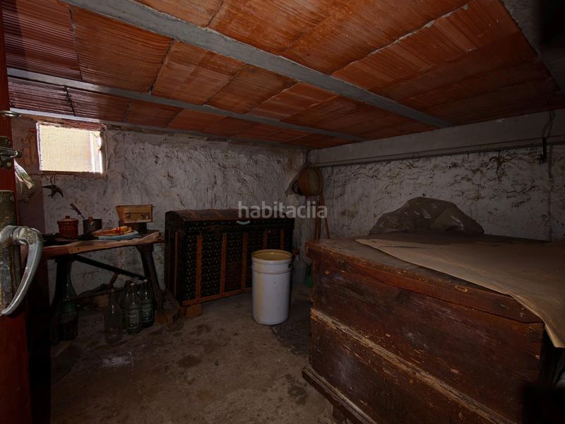 Foto ec017663-be28-4742-b145-d3d5c3c26292. Casa a calle calderon de la barca 1 a Buñol