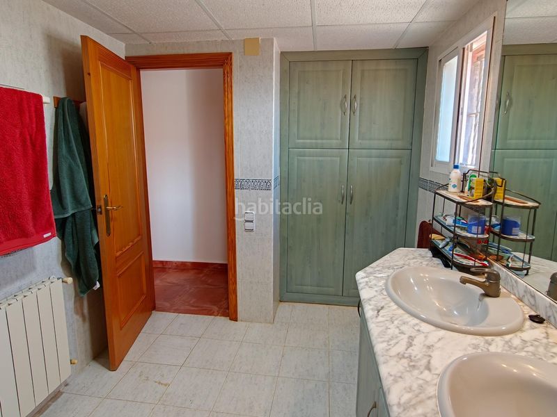 Foto b1acb078-af19-4466-960e-083458e06eda. Chalet  en Buñol