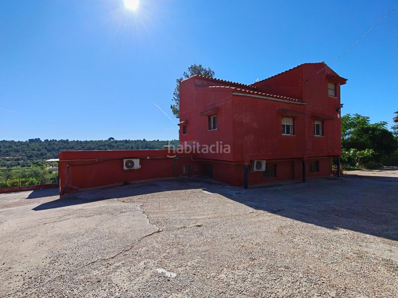 Foto c58914c8-c6e2-447b-a1bb-e51634d56c27. Chalet  en Buñol