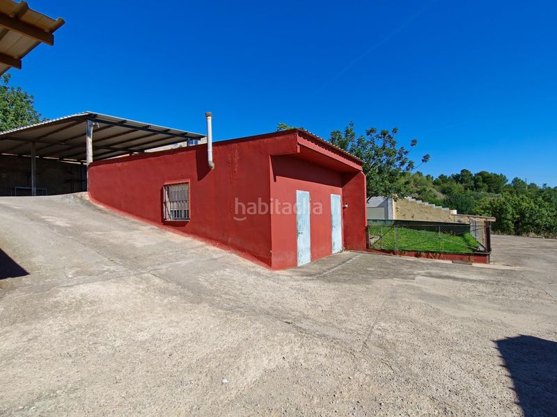 Foto fb4d98ca-5897-476f-abb8-d79606c65dda. Chalet  en Buñol