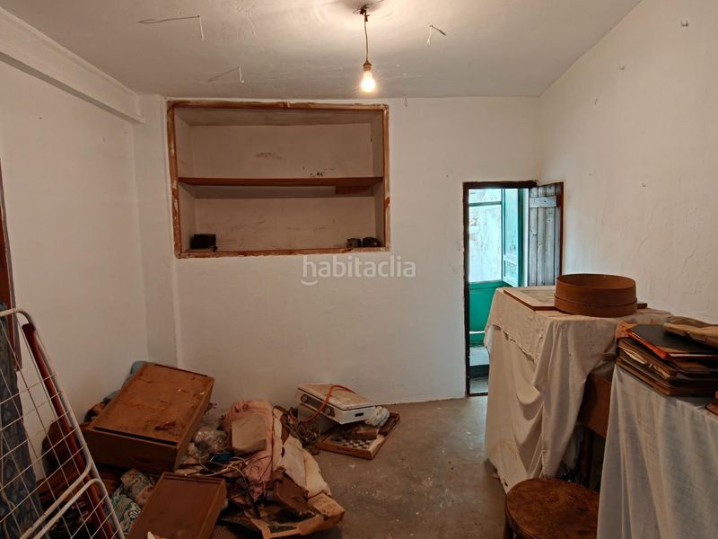 Foto ecef50a6-5686-4196-850d-f564d574963b. Casa a Buñol