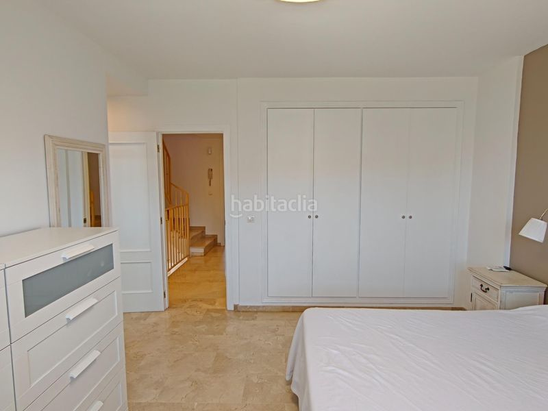 Foto 43252111-745a-449f-8caa-f0b555d1832a. Casa adossada amb calefacció aparcament piscina a San Antonio de Benagéber