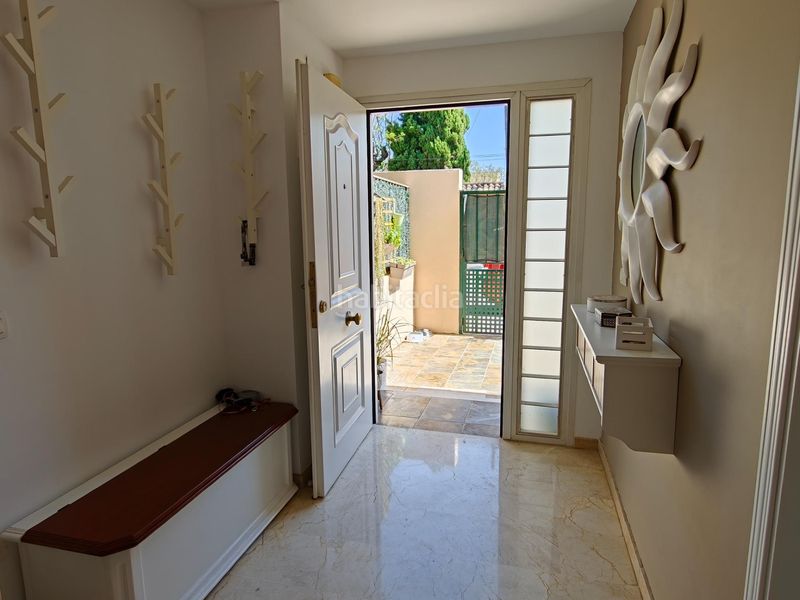 Foto 88f90547-1bec-4584-b289-090831fd2ee0. Casa adossada amb calefacció aparcament piscina a San Antonio de Benagéber