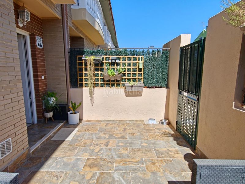 Foto fc05f39a-8490-461e-ac00-21e9ed031754. Casa adossada amb calefacció aparcament piscina a San Antonio de Benagéber