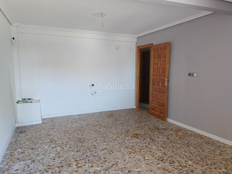 Foto 4790cc0c-a7eb-41c8-ac6c-e49aa0e36e73. Casa amb aparcament a Yátova