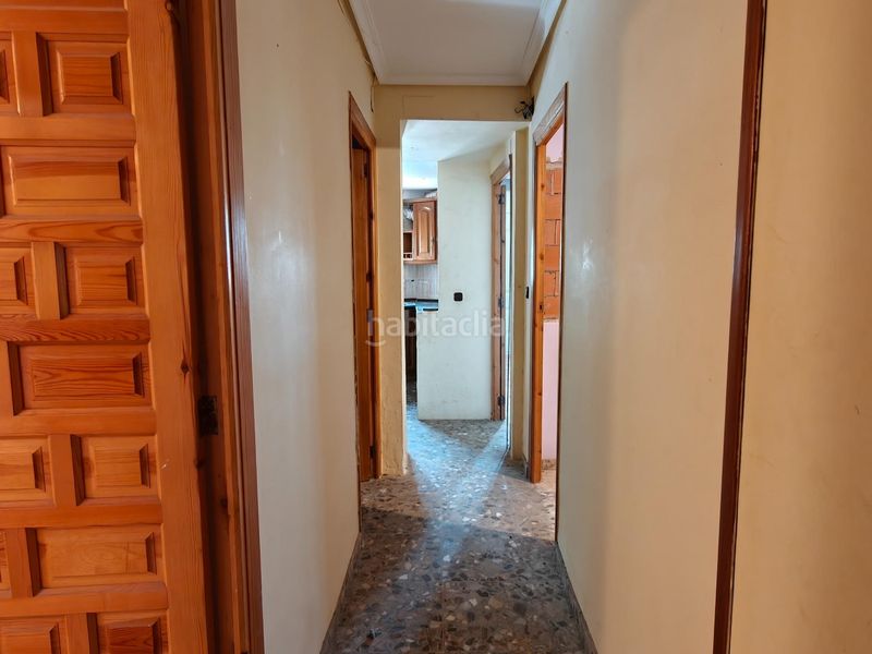Foto 633d1995-45e0-42e3-b65e-240e55ccf854. Casa amb aparcament a Yátova