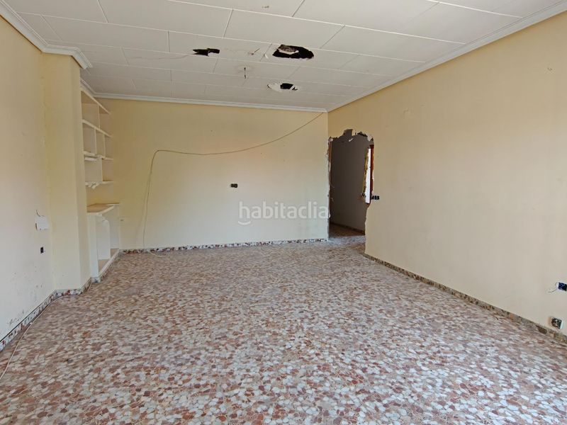 Foto 6c1d7f1a-5625-4723-a128-6a66f4002502. Casa amb aparcament a Yátova