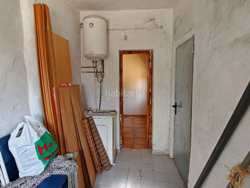 Foto e24502e7-29b0-4381-9fa6-1ef2d3e1f978. Xalet amb piscina a Yátova
