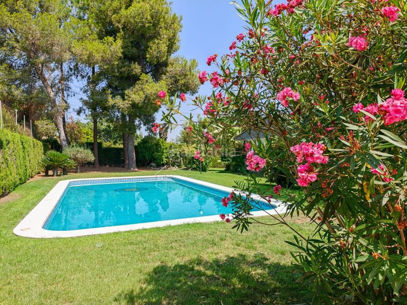 Foto c732546a-d958-49c9-92c2-f8201b56339f. Xalet amb aparcament piscina a Turís