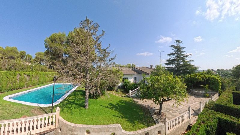 Foto d7bf34fd-a246-4446-a13d-9e045eda43a0. Xalet amb aparcament piscina a Turís