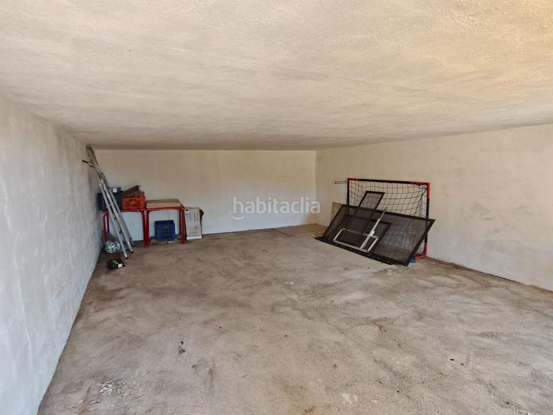 Foto 0dbd02c7-9d62-4229-a30f-1874762cd695. Xalet amb piscina a Buñol